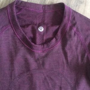 Purple lulu lemon top